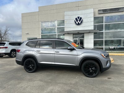 2026 Volkswagen Atlas 2.0T SE w/Technology FWD