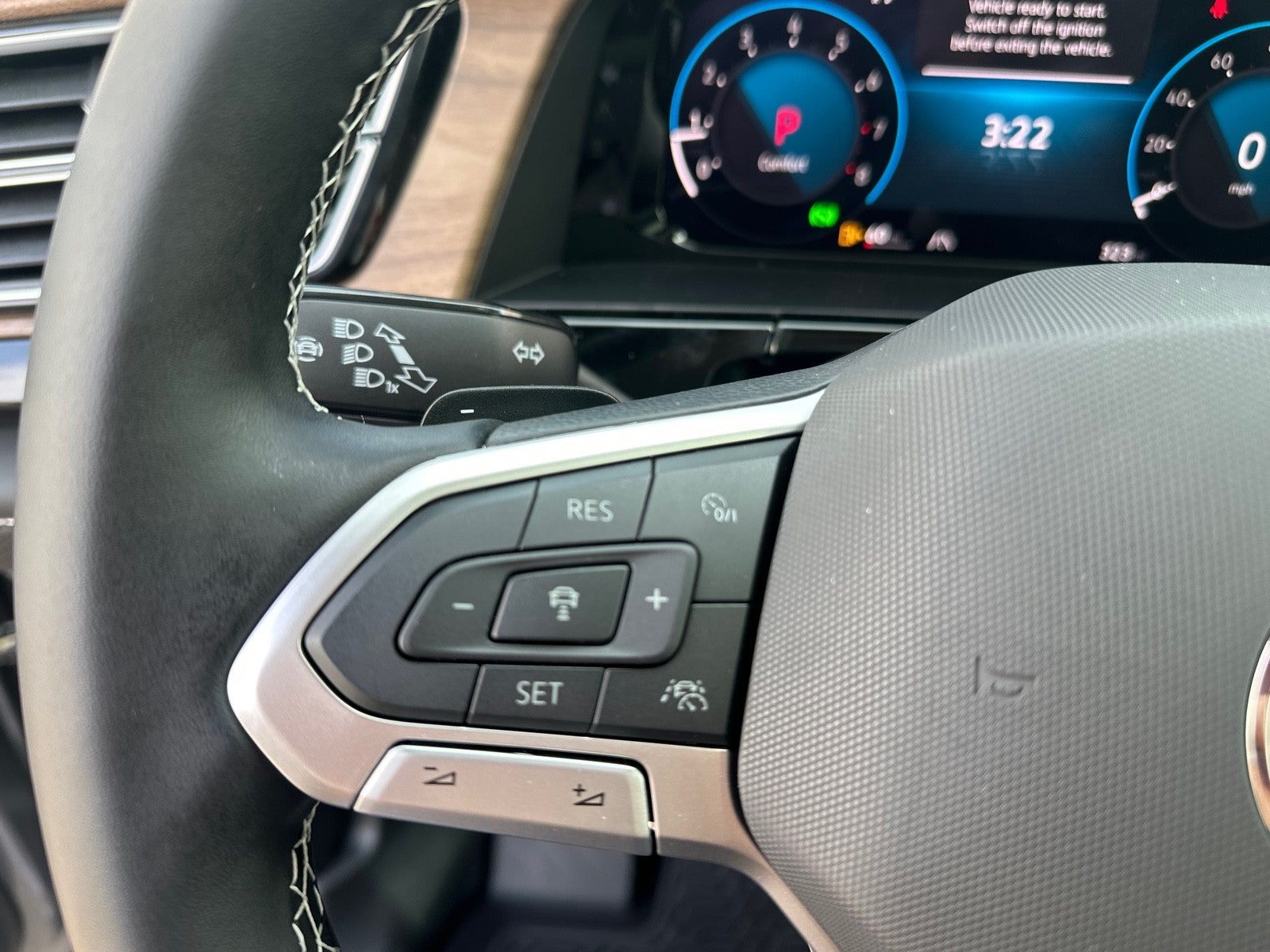 2026 Volkswagen Atlas 2.0T SE w/Technology FWD