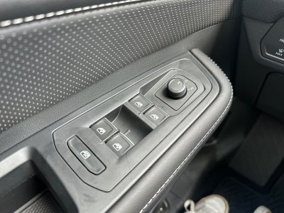 2026 Volkswagen Atlas 2.0T SE w/Technology FWD