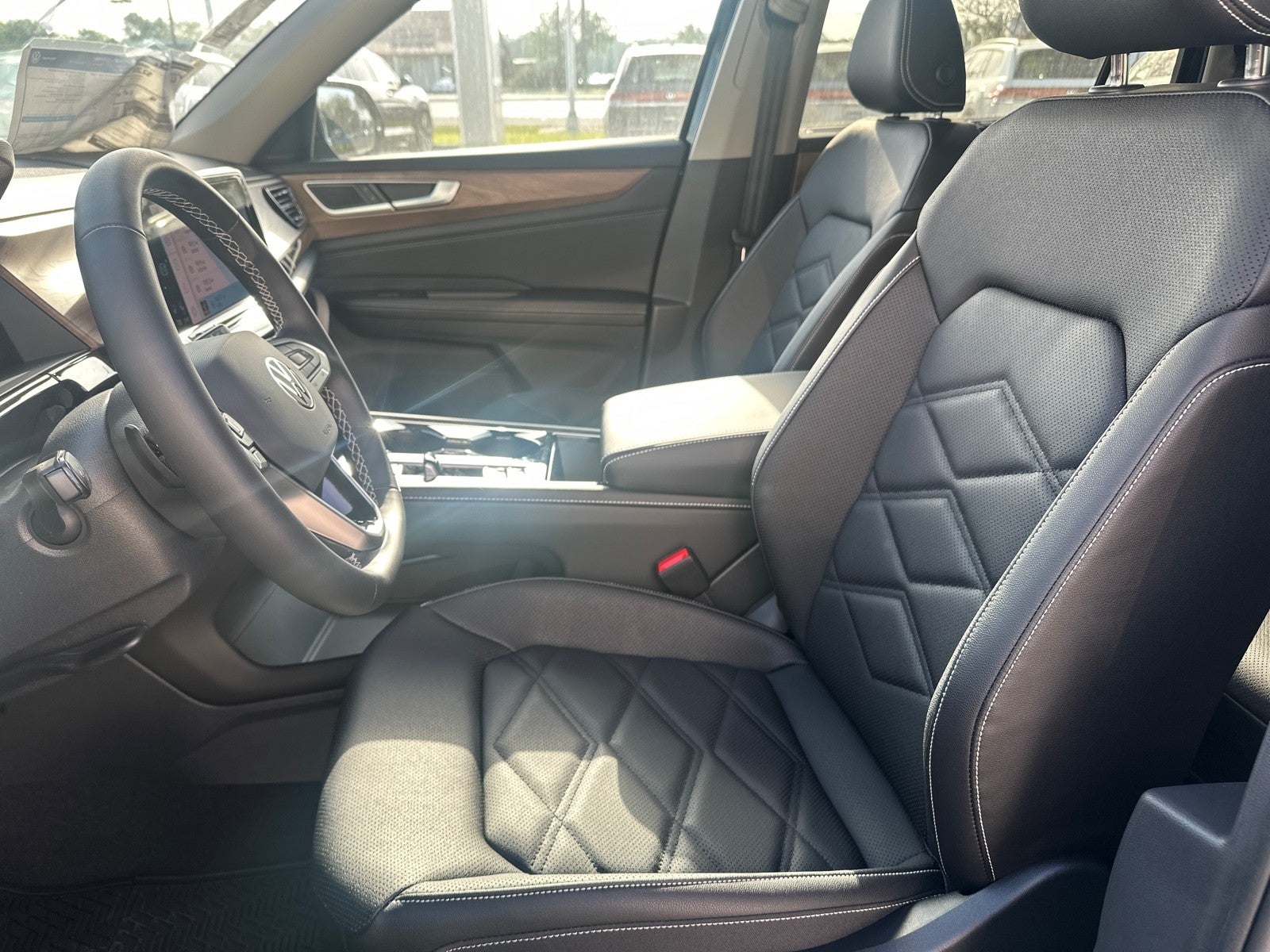 2026 Volkswagen Atlas 2.0T SE w/Technology FWD