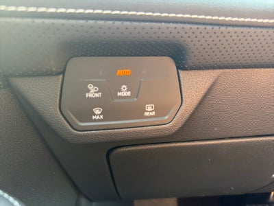 2026 Volkswagen Atlas 2.0T SE w/Technology FWD