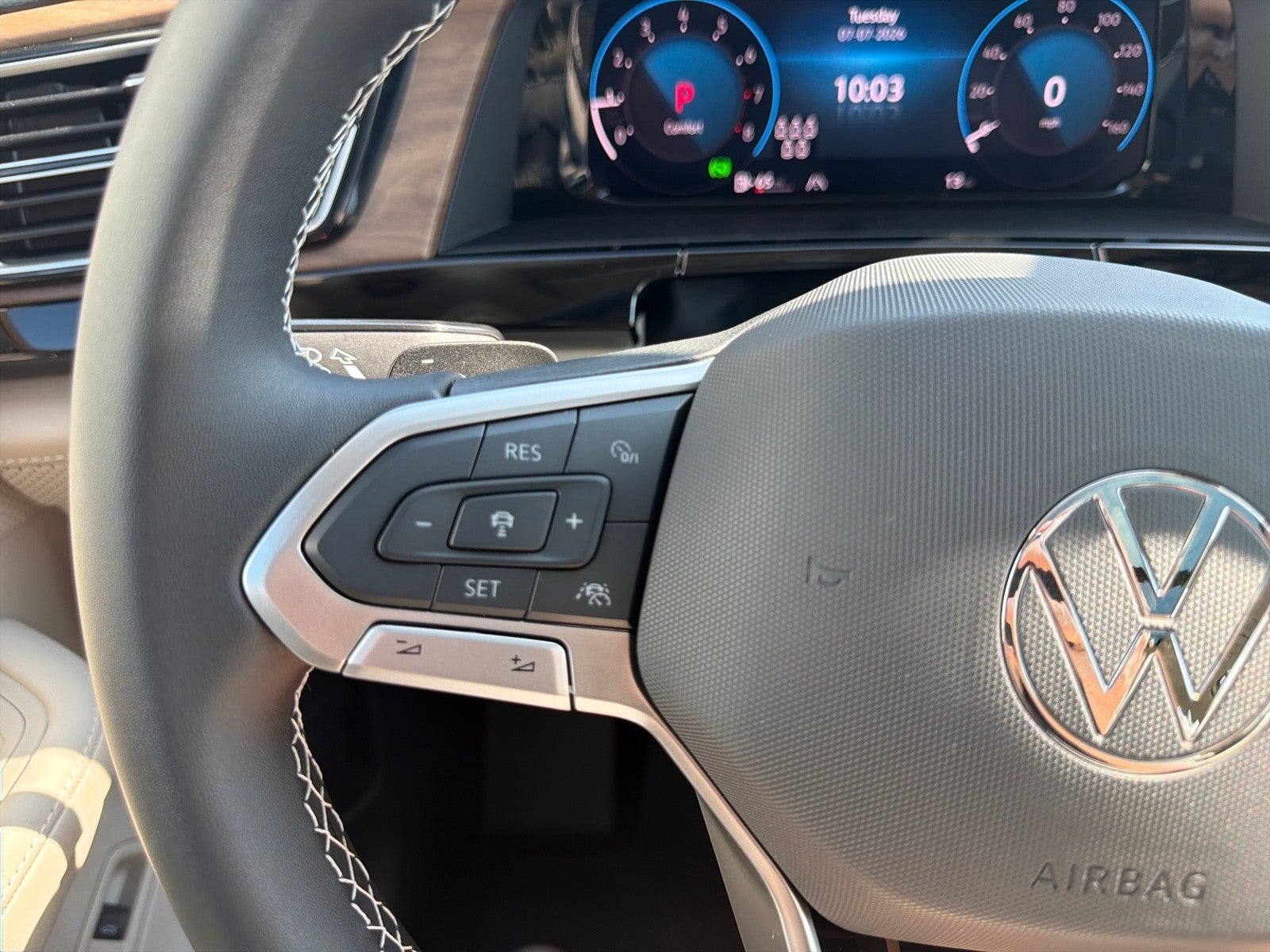 2026 Volkswagen Atlas 2.0T SE w/Technology FWD