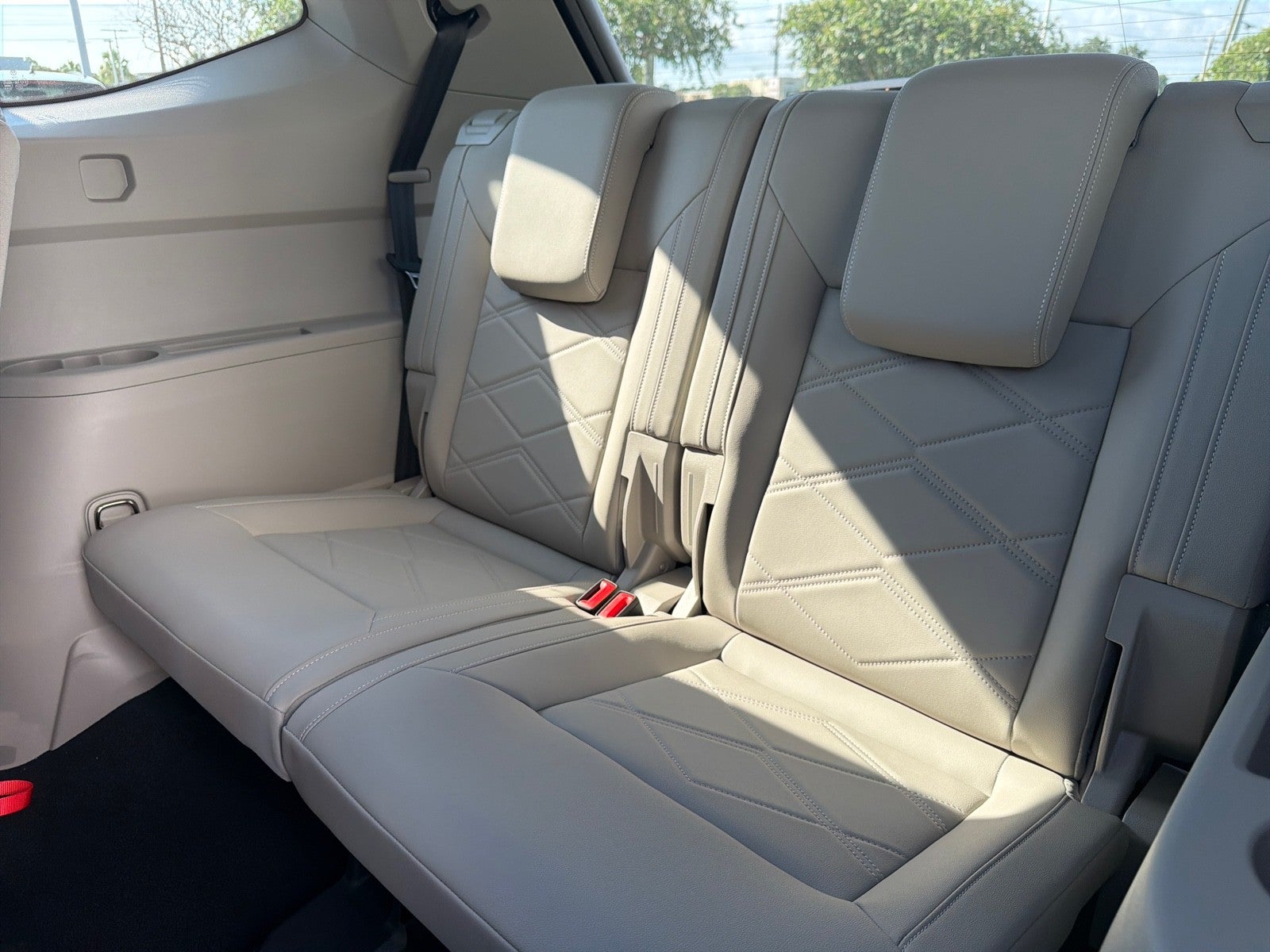 2026 Volkswagen Atlas 2.0T SE w/Technology FWD