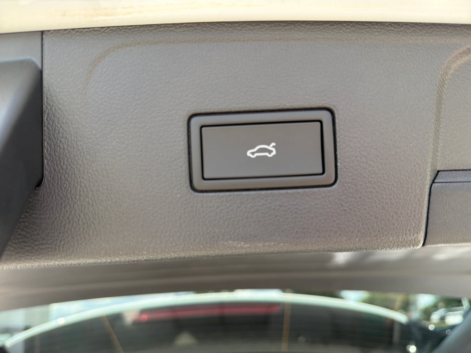 2026 Volkswagen Atlas 2.0T SE w/Technology FWD