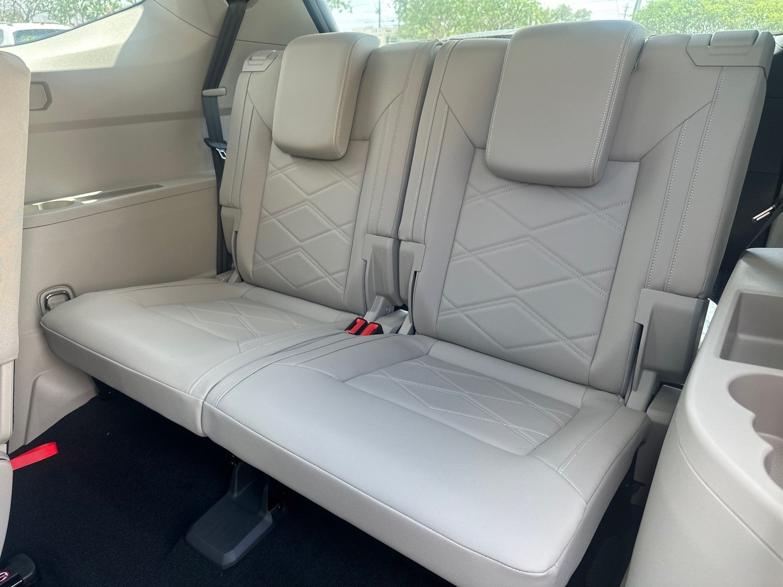 2026 Volkswagen Atlas 2.0T SE w/Technology FWD