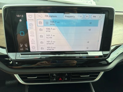 2026 Volkswagen Atlas 2.0T SE w/Technology FWD