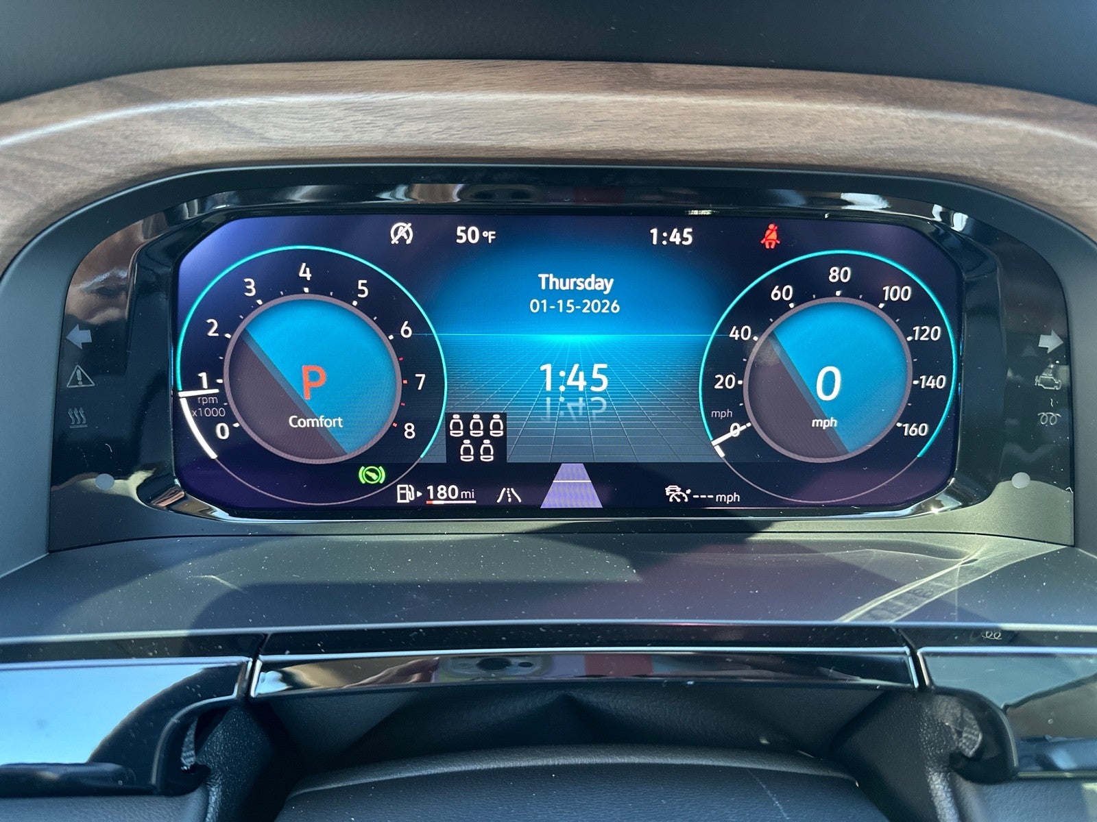 2026 Volkswagen Atlas 2.0T SE w/Technology FWD