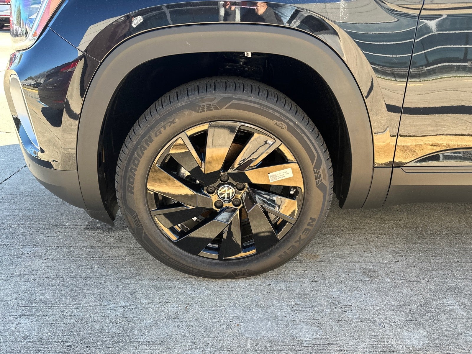 2026 Volkswagen Atlas 2.0T SE w/Technology FWD