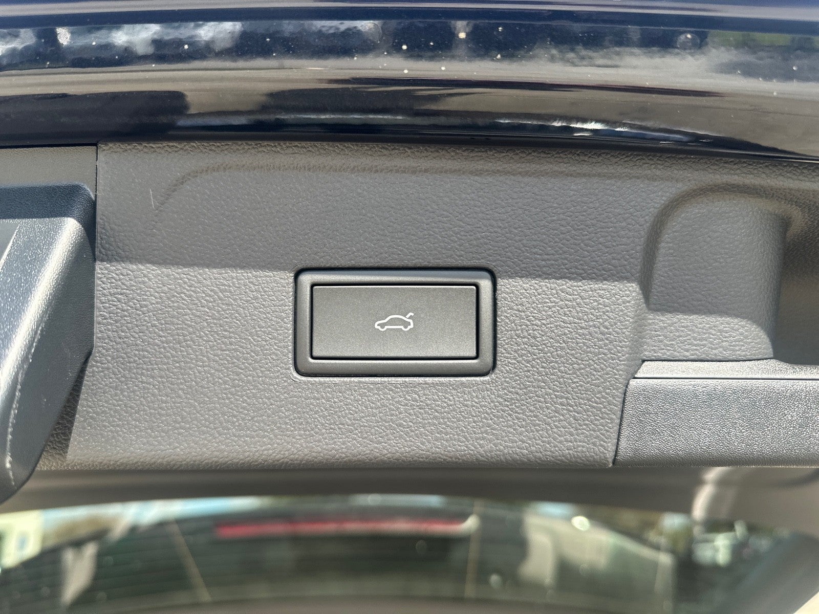 2026 Volkswagen Atlas 2.0T SE w/Technology FWD