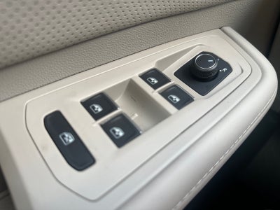 2026 Volkswagen Atlas 2.0T SE w/Technology FWD