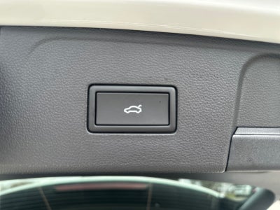 2026 Volkswagen Atlas 2.0T SE w/Technology FWD