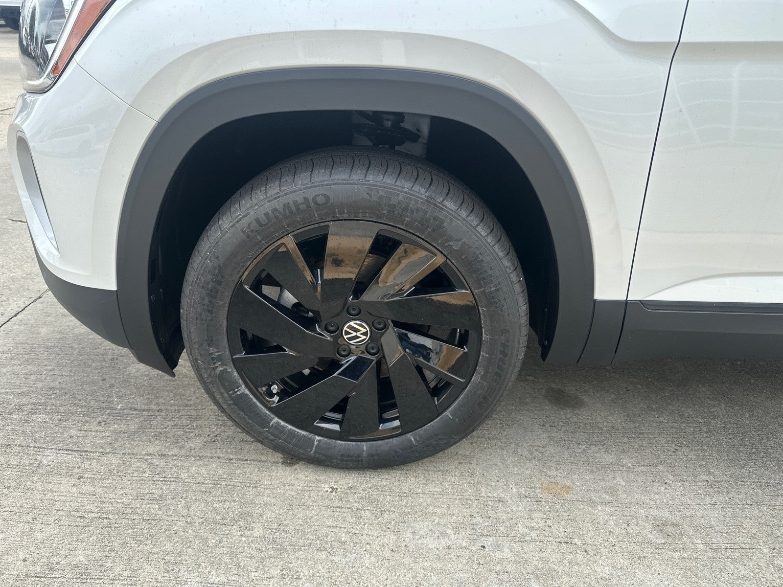 2026 Volkswagen Atlas 2.0T SE w/Technology FWD