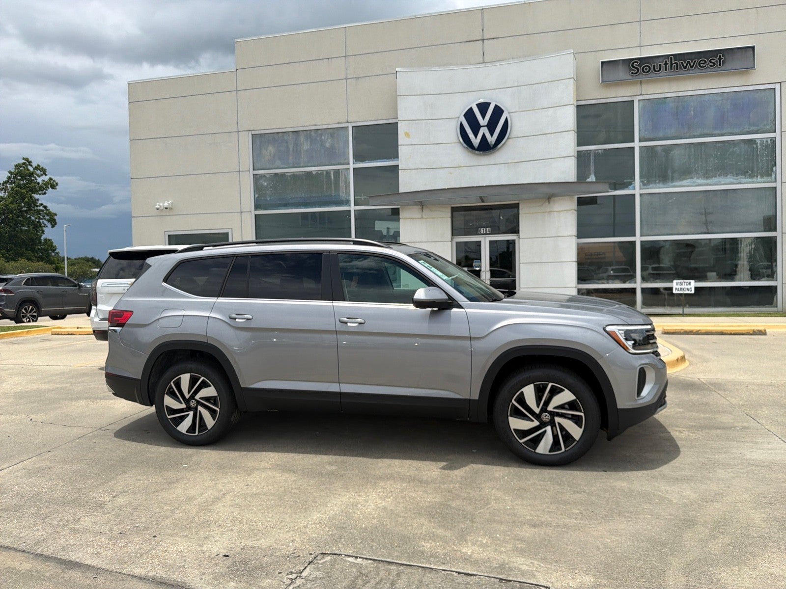 2026 Volkswagen Atlas 2.0T SE w/Technology FWD