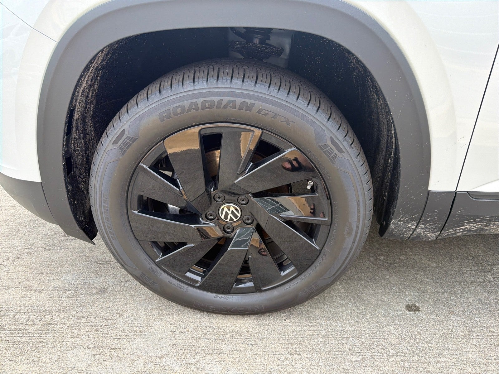 2026 Volkswagen Atlas 2.0T SE w/Technology FWD
