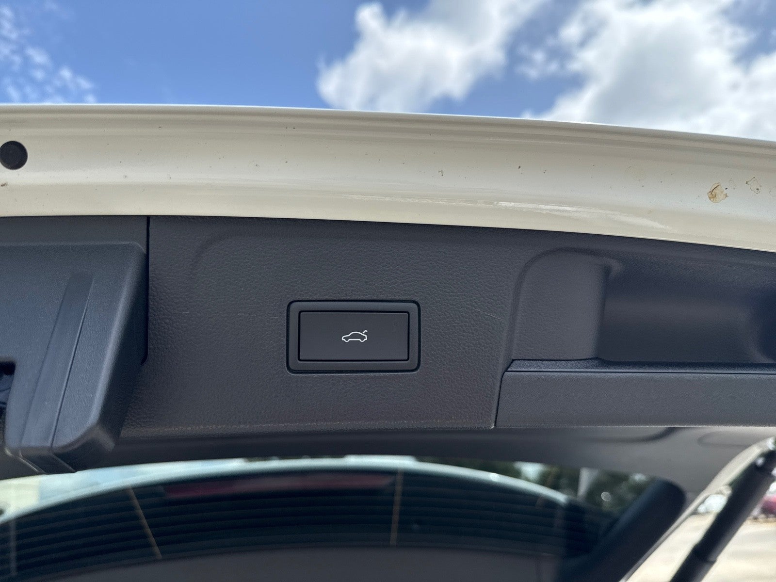 2026 Volkswagen Atlas 2.0T SE w/Technology FWD