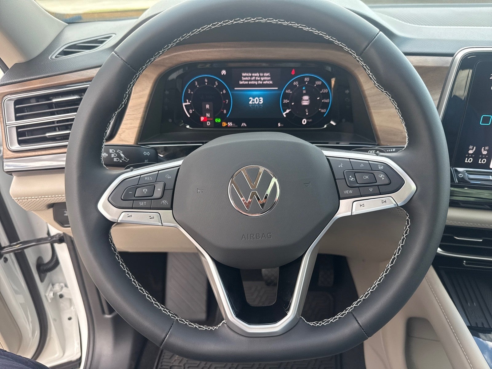 2026 Volkswagen Atlas 2.0T SE w/Technology FWD