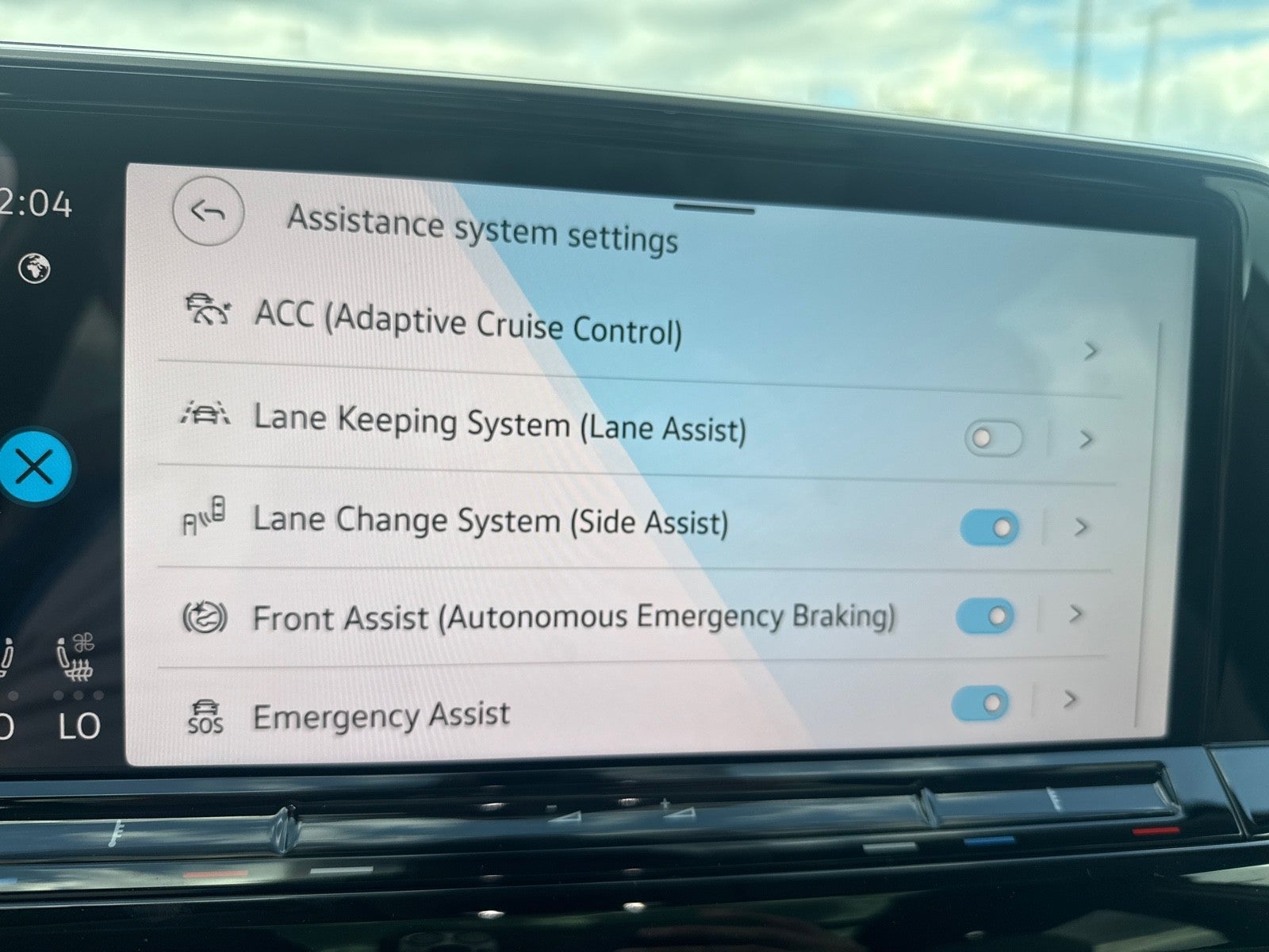 2026 Volkswagen Atlas 2.0T SE w/Technology FWD