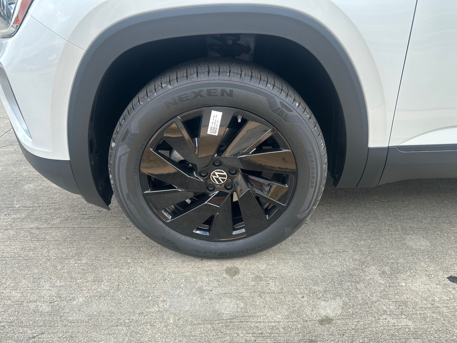 2026 Volkswagen Atlas 2.0T SE w/Technology FWD