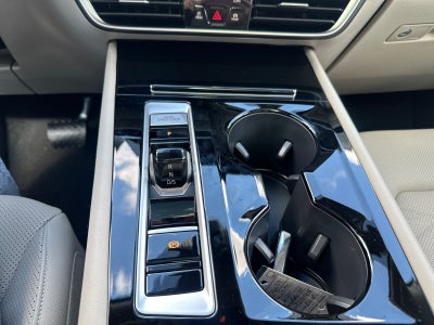 2026 Volkswagen Atlas 2.0T SE w/Technology FWD