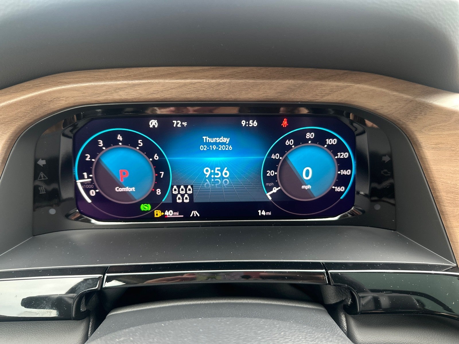 2026 Volkswagen Atlas 2.0T SE w/Technology FWD