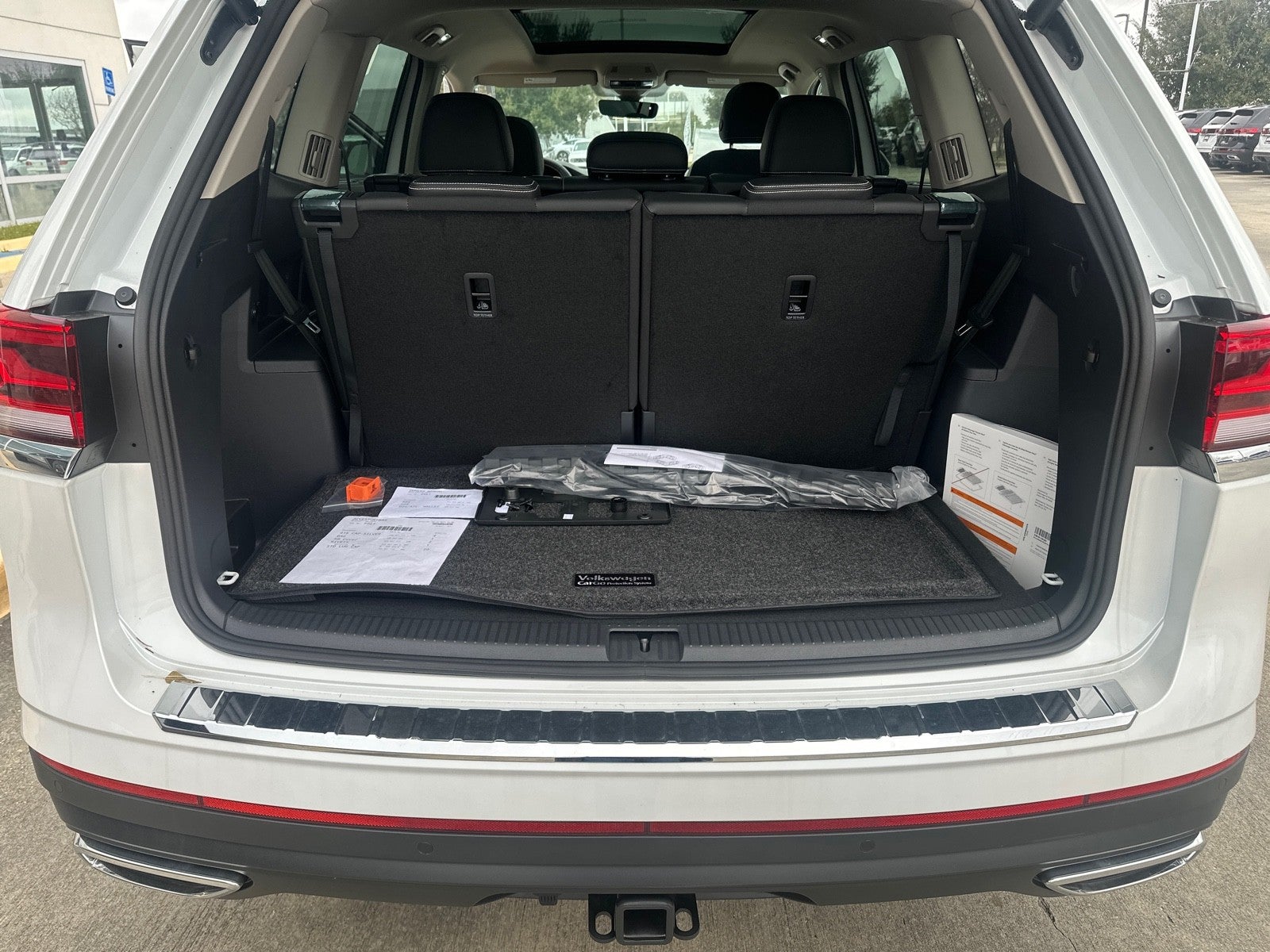 2026 Volkswagen Atlas 2.0T SE w/Technology FWD