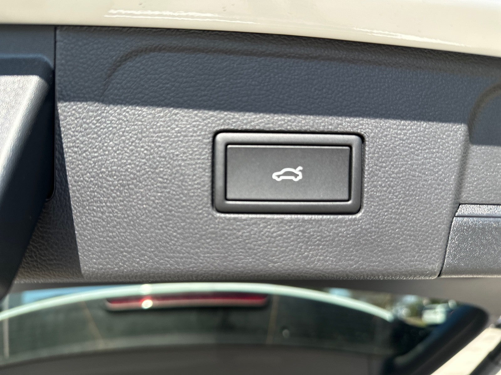 2026 Volkswagen Atlas 2.0T SE w/Technology FWD