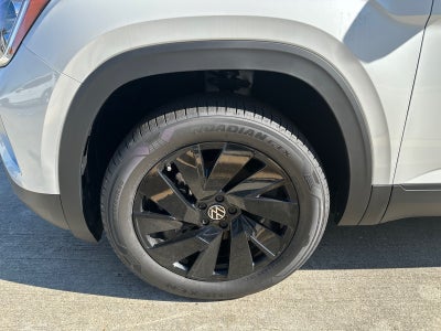 2026 Volkswagen Atlas 2.0T SE w/Technology FWD