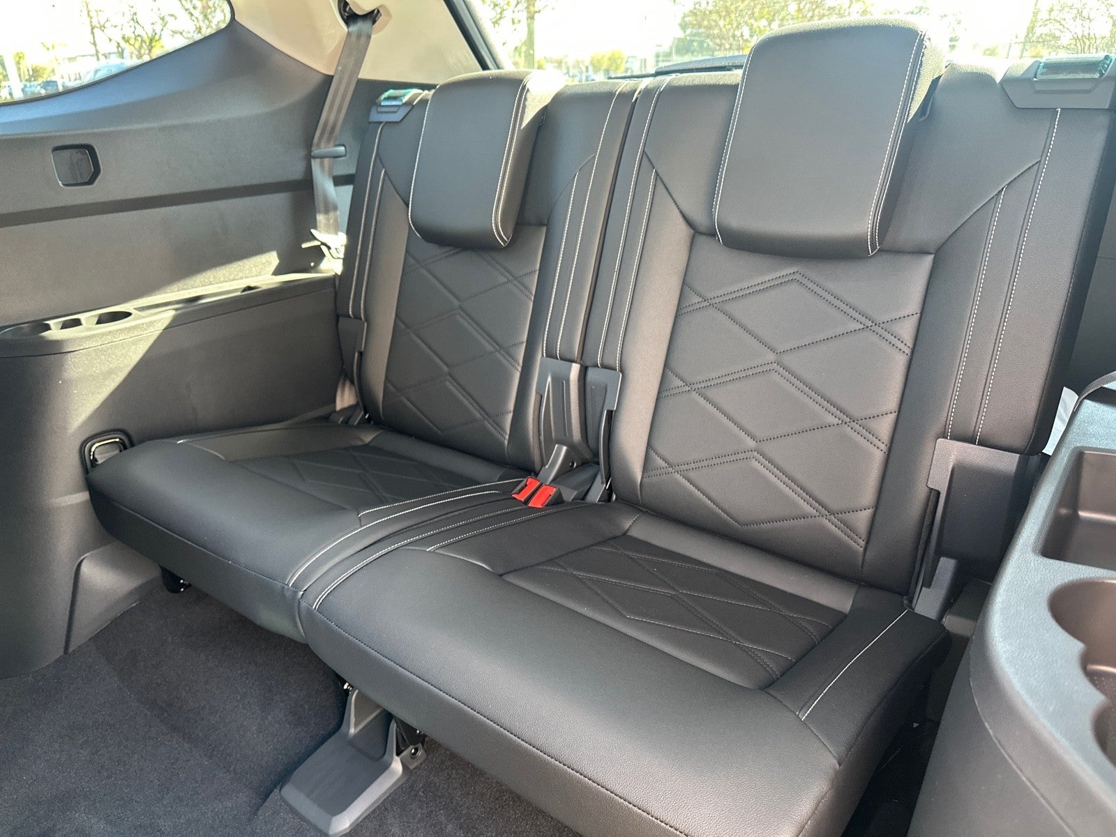 2026 Volkswagen Atlas 2.0T SE w/Technology FWD