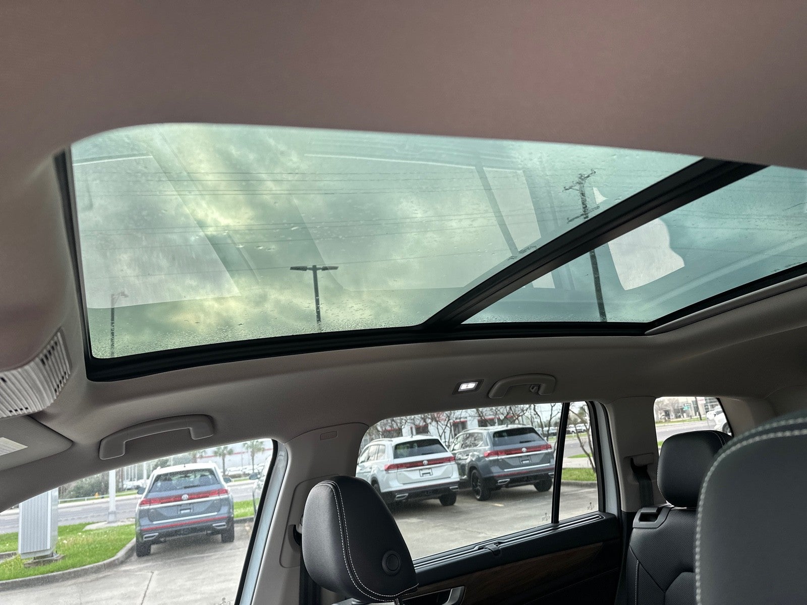 2026 Volkswagen Atlas 2.0T SE w/Technology FWD