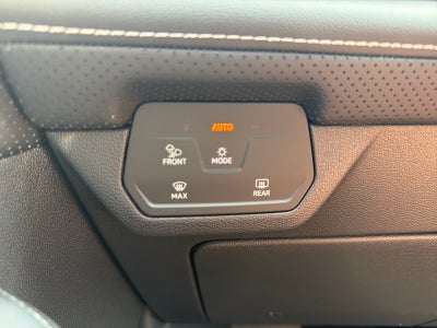 2026 Volkswagen Atlas 2.0T SE w/Technology FWD