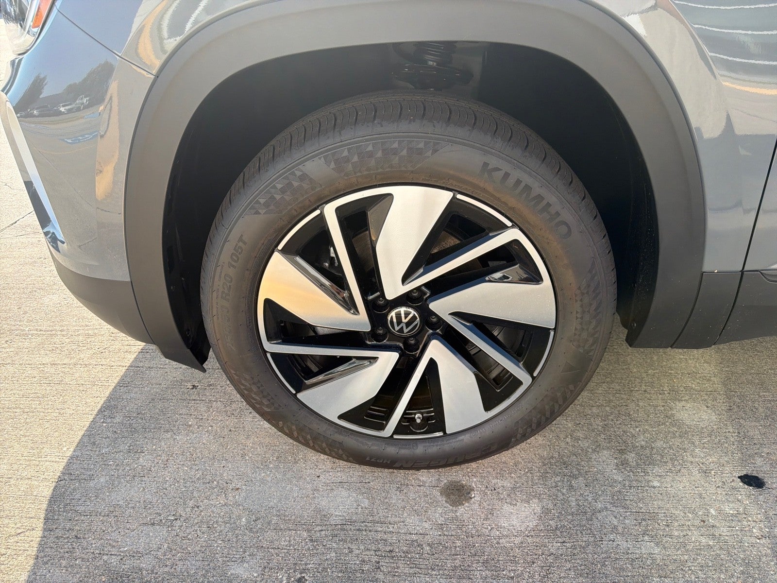 2026 Volkswagen Atlas 2.0T SE w/Technology FWD