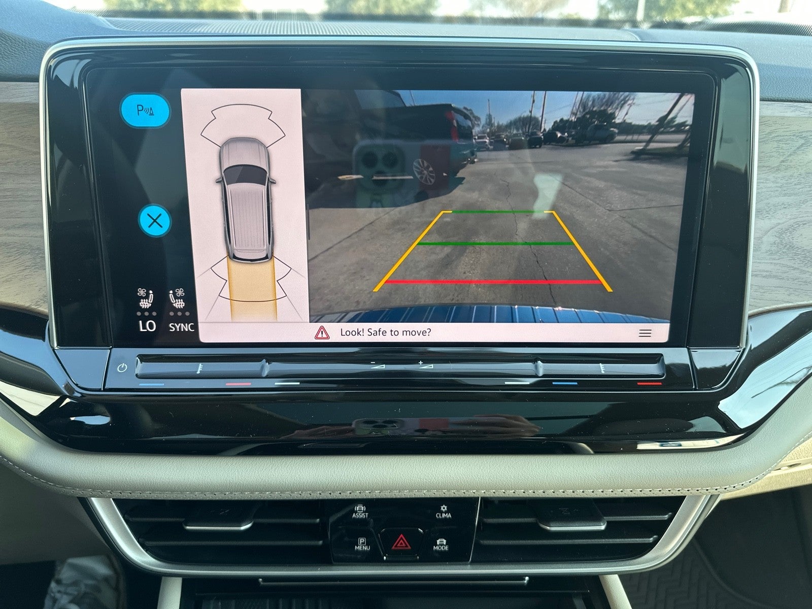 2026 Volkswagen Atlas 2.0T SE w/Technology FWD