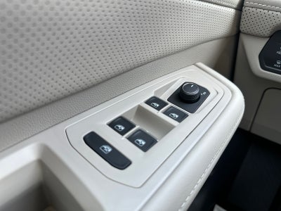 2026 Volkswagen Atlas 2.0T SE w/Technology FWD