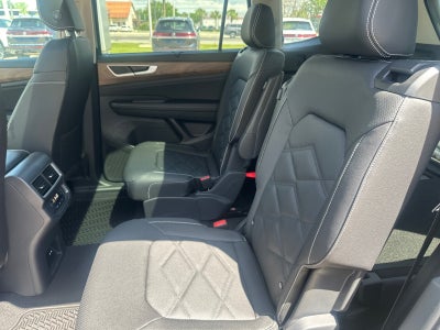 2026 Volkswagen Atlas 2.0T SE w/Technology FWD