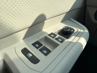 2026 Volkswagen Atlas 2.0T SE w/Technology FWD