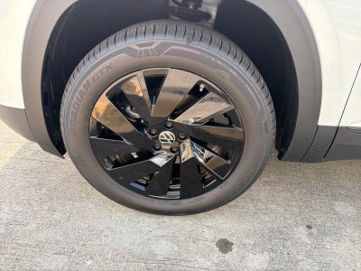 2026 Volkswagen Atlas 2.0T SE w/Technology FWD