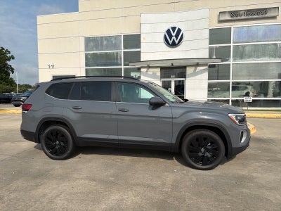 2026 Volkswagen Atlas 2.0T SE w/Technology FWD