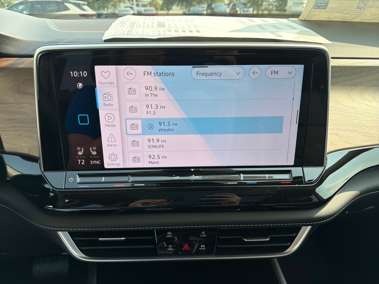 2026 Volkswagen Atlas 2.0T SE w/Technology FWD