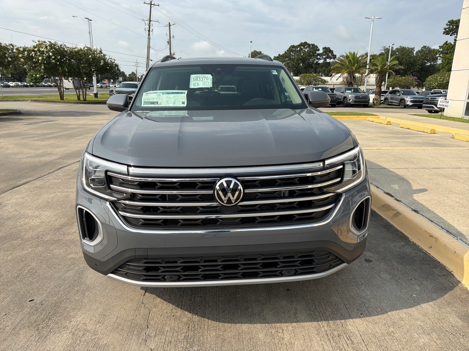 2026 Volkswagen Atlas 2.0T SE w/Technology FWD