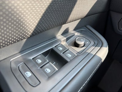 2026 Volkswagen Atlas 2.0T SE w/Technology FWD