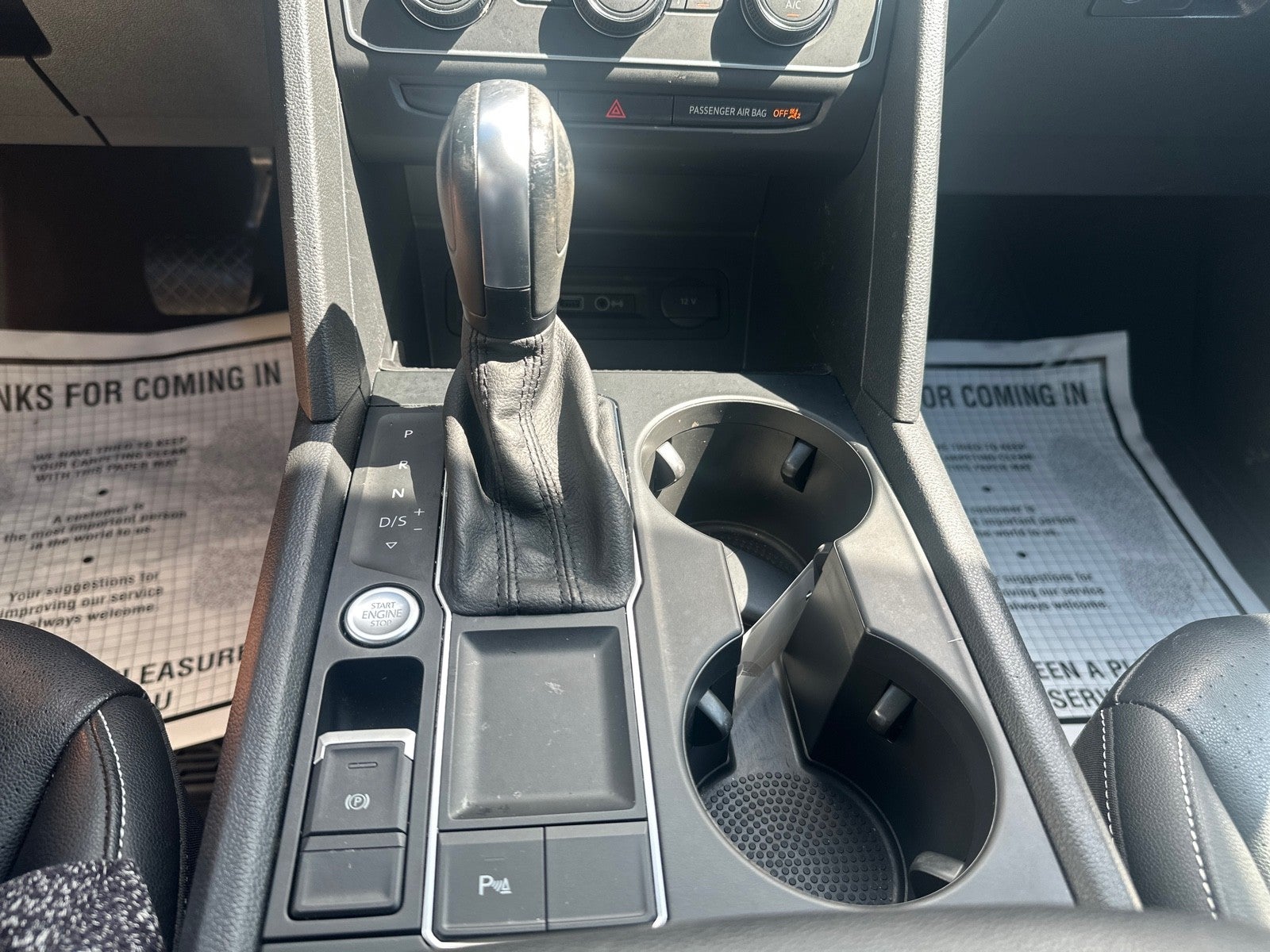 2021 Volkswagen Atlas 2021.5 3.6L V6 SE w/Technology FWD