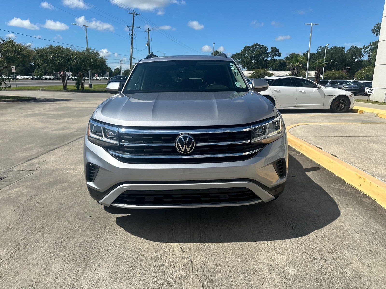 2021 Volkswagen Atlas 2021.5 3.6L V6 SE w/Technology FWD
