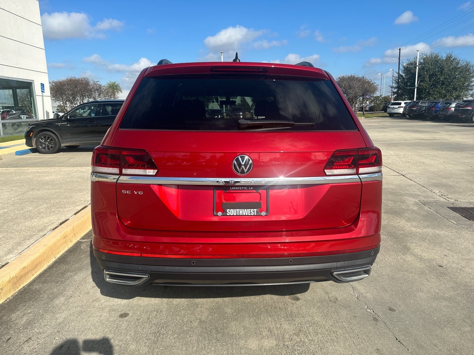 2021 Volkswagen Atlas 2021.5 3.6L V6 SE w/Technology FWD