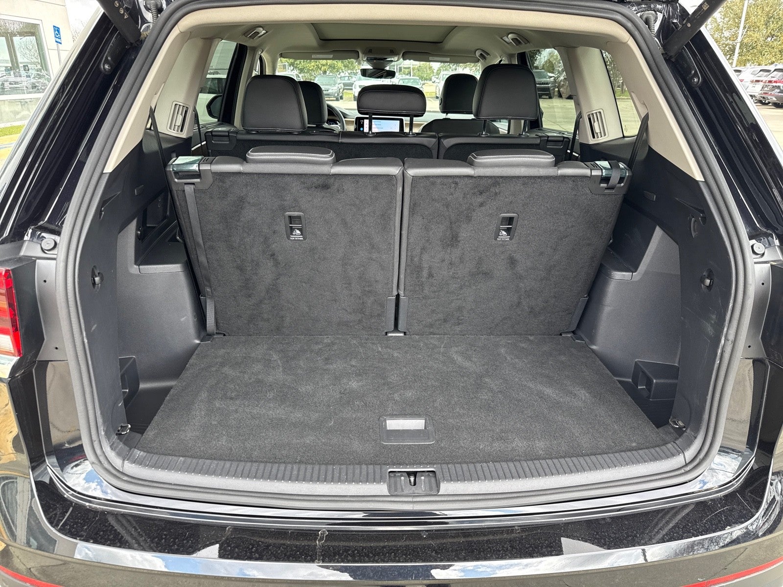 2024 Volkswagen Atlas 2.0T SE w/Technology FWD