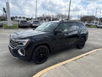 2024 Volkswagen Atlas 2.0T SE w/Technology FWD