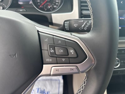 2021 Volkswagen Atlas 3.6L V6 SE w/Technology FWD *Ltd Avail*