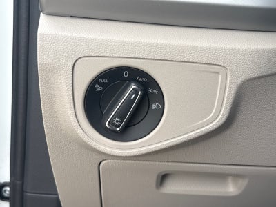 2021 Volkswagen Atlas 3.6L V6 SE w/Technology FWD *Ltd Avail*
