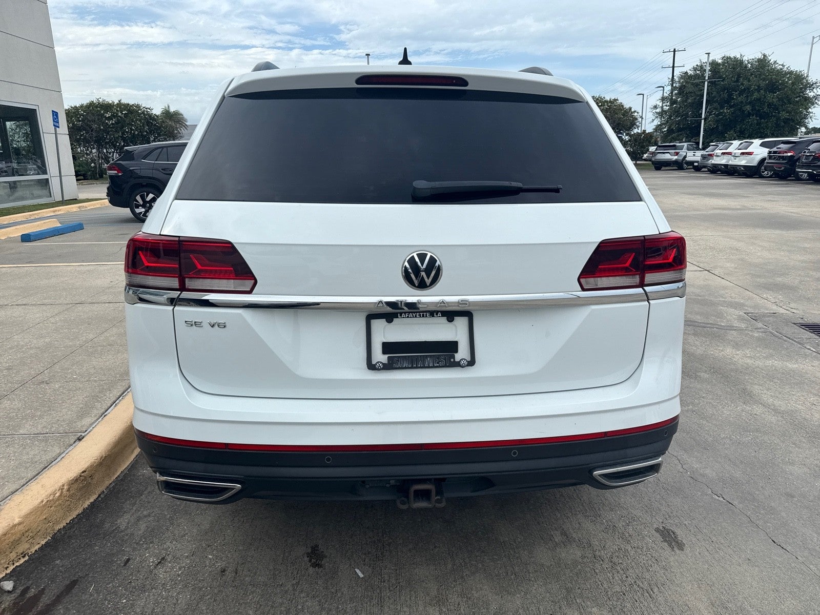 2021 Volkswagen Atlas 3.6L V6 SE w/Technology FWD *Ltd Avail*