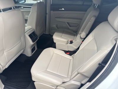 2021 Volkswagen Atlas 3.6L V6 SE w/Technology FWD *Ltd Avail*