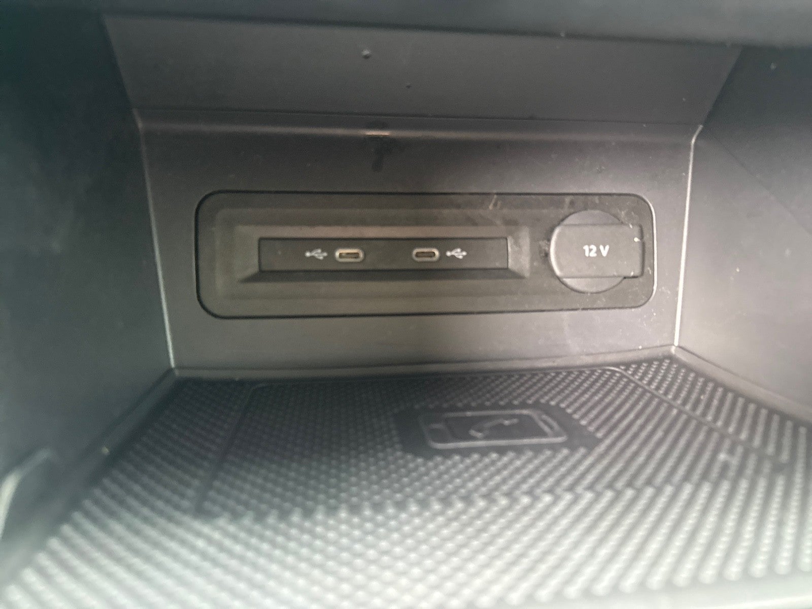 2021 Volkswagen Atlas 2021.5 3.6L V6 SE w/Technology FWD